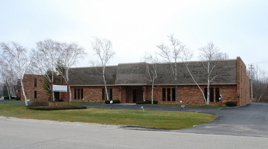 Building at 16225-16237 Ryerson Road