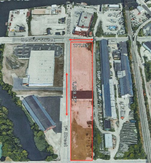 2252 S 1st St land in Milwaukee, WI, photo 3 of 4