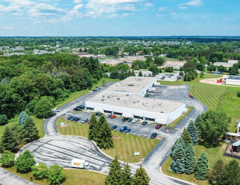 6300-6320 Eastwood Ct industrial building in Mequon, WI, photo 1 of 9