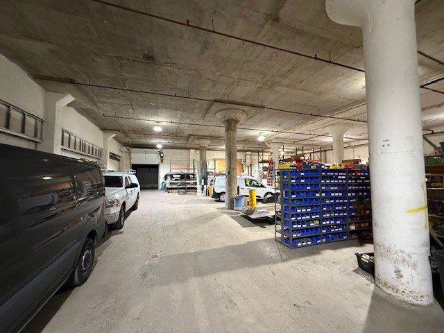 900-944 N 46th St industrial building in Milwaukee, WI, photo 2 of 6