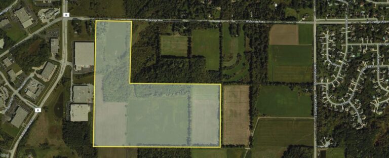 Grange Ave & Moorland Rd land in New Berlin, WI