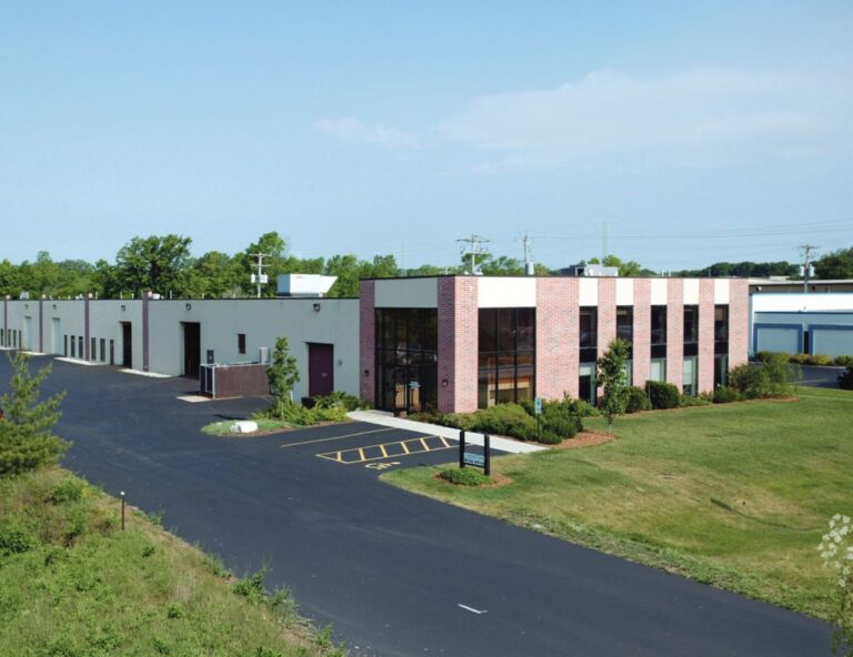 W146N5741 Enterprise Ave industrial building in Menomonee Falls, WI, photo 1 of 14